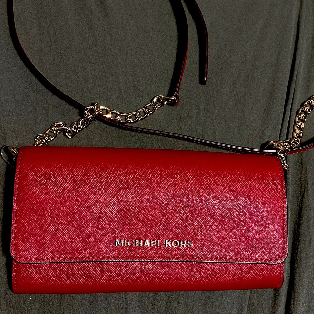 Michael Kors crossbody in cherry red with gold hardware